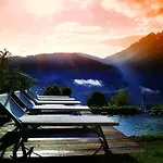 Aparthotel & Oberhofer 4*