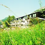 & Oberhofer Aparthotel 4*