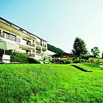 & Oberhofer Aparthotel 4*