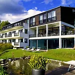 & Oberhofer Aparthotel Telfes im Stubai