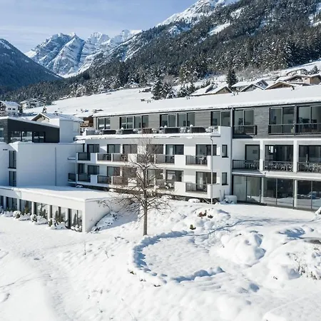 & Oberhofer Apart-hotel