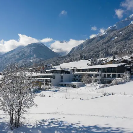 & Oberhofer Aparthotel 4*