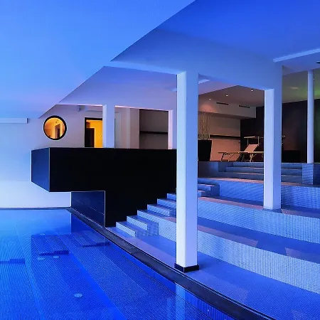 & Oberhofer 4* 施图拜河谷泰尔夫斯