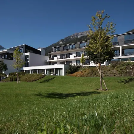 Aparthotel & Oberhofer 4*