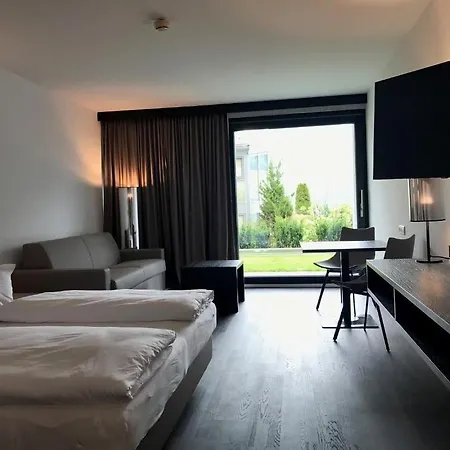 & Oberhofer 4*