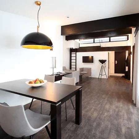 Aparthotel & Oberhofer 4*