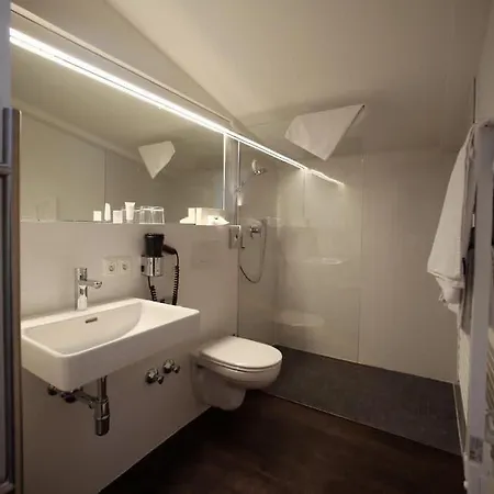 & Oberhofer Aparthotel Telfes im Stubai