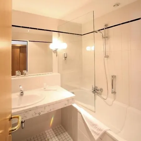 Aparthotel & Oberhofer Telfes im Stubai