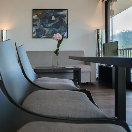 & Oberhofer Aparthotel Telfes im Stubai